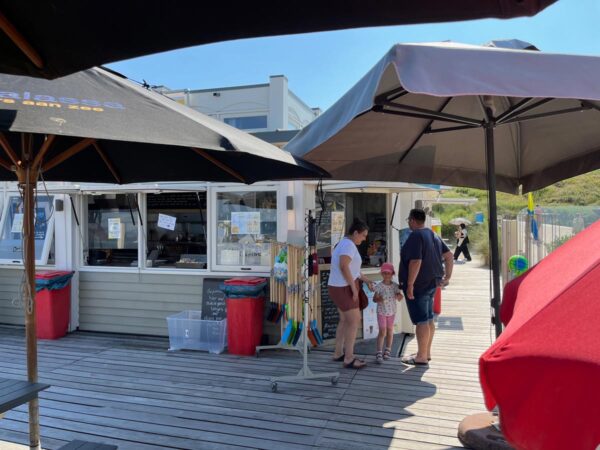 takeaway thalassa zandvoort strand gezin snacks